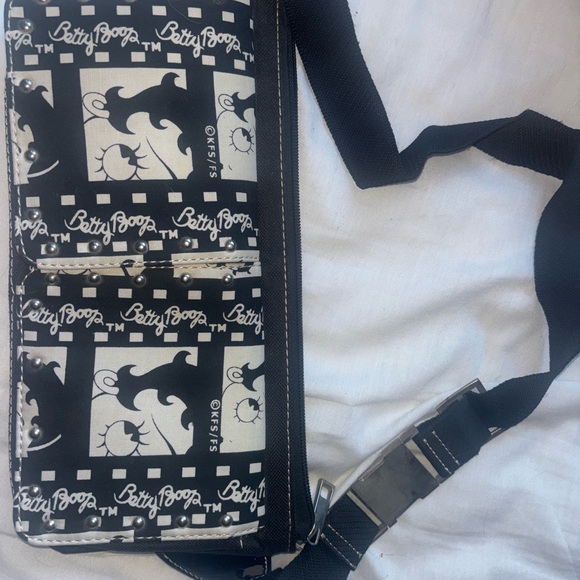 Vintage Betty Boop Black and White Crossbody Bag